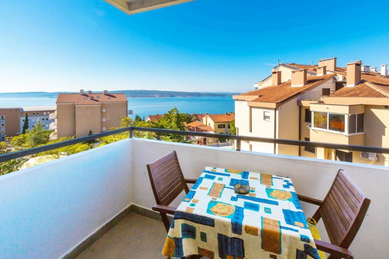 Apartamento Apolic Crikvenica Exterior foto